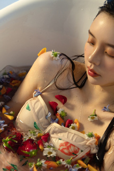 朋友的未婚妻1hd中在线观看